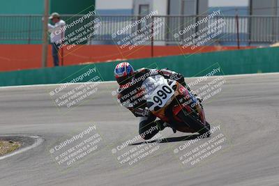 media/Apr-20-2025-AHRMA (Sun) [[393a79c373]]/Race/Group 10/Turn 4b/